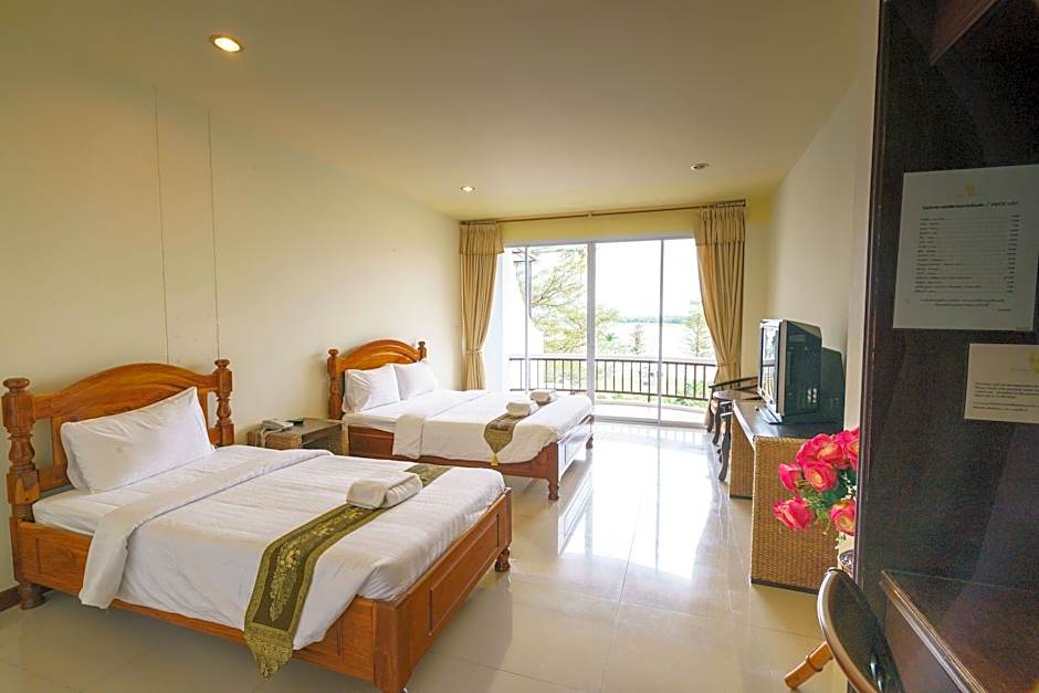 Vieng Khong Hotel