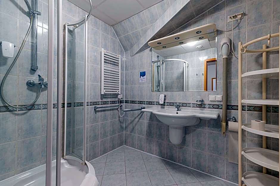 Hotel Perla Bieszczadow Geovita