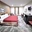 COLLINS INN & SUITES