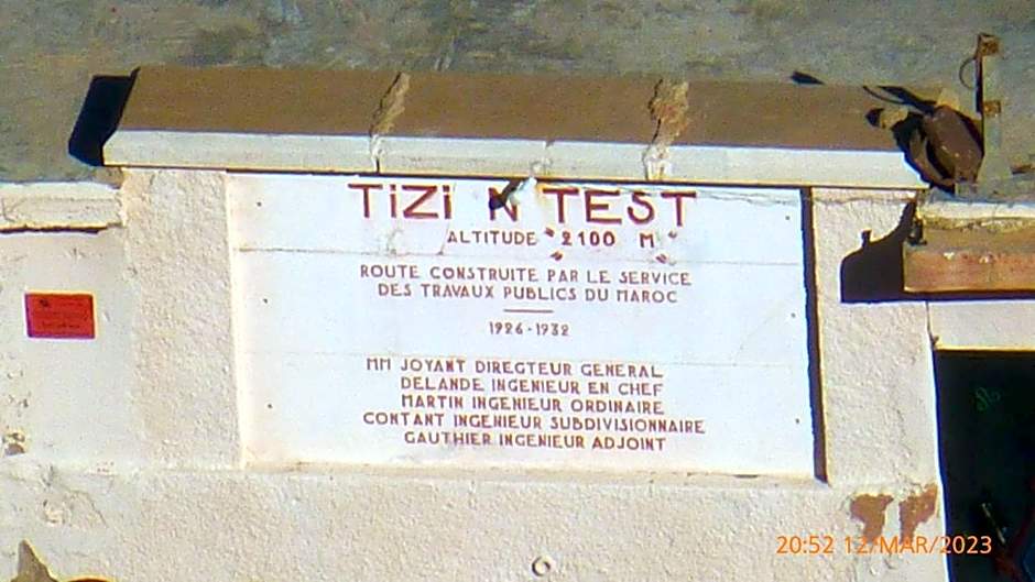 Tizintest LA HAUTE VUE 2100M - Hôtel Restaurant