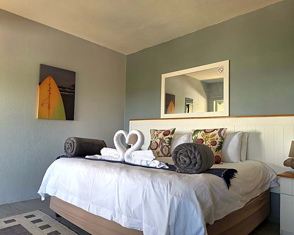 Pili Pili Beach Cabanas