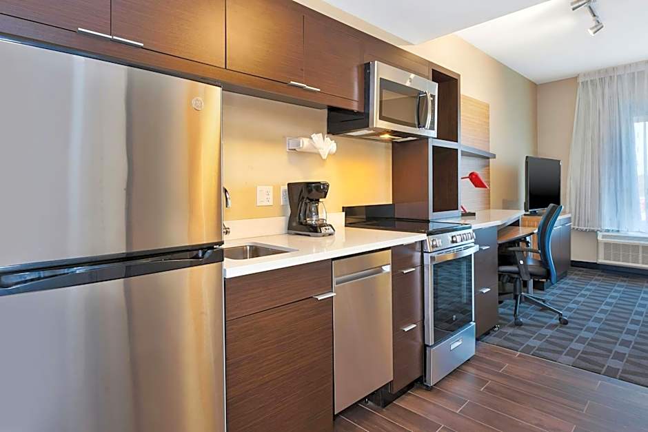 TownePlace Suites by Marriott Grand Rapids Airport Southeast