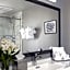Seven Gables Inn, St Louis West, a Tribute Portfolio Hotel