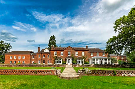 Bartley Lodge Hotel