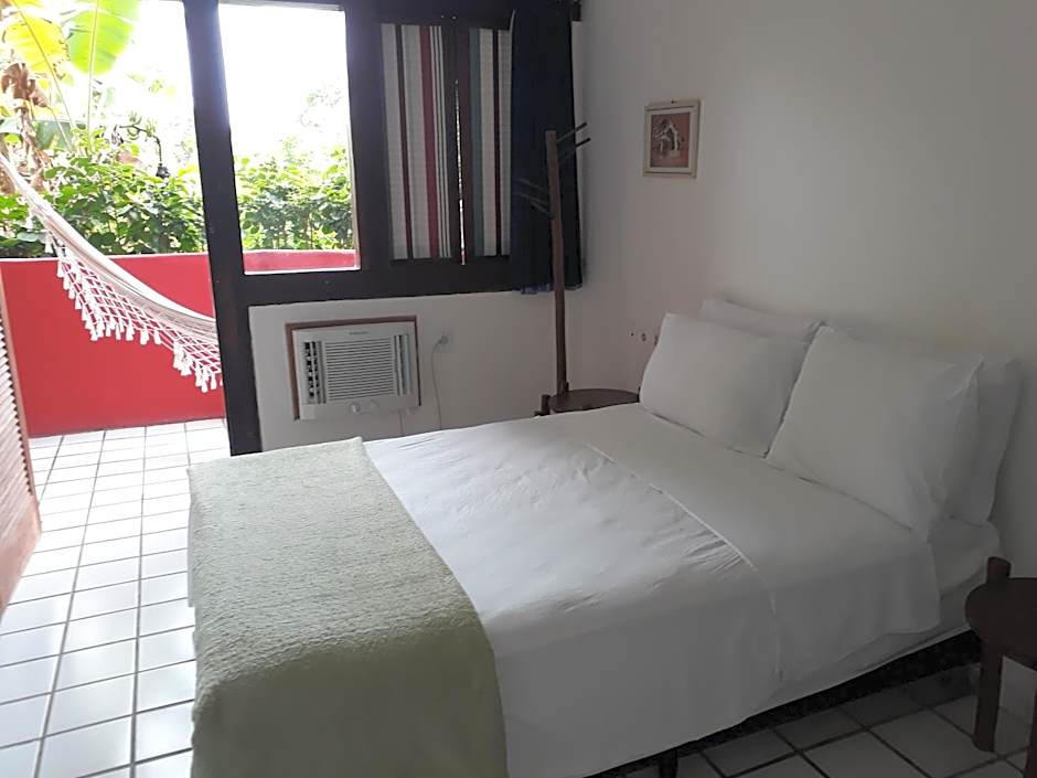 Novos Baianos Hostel e Pousada