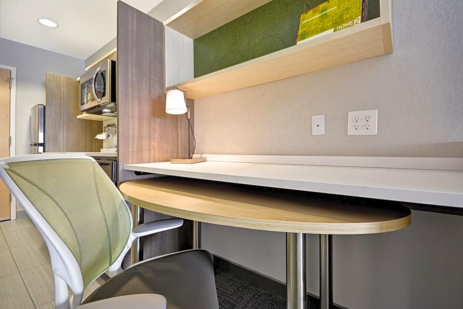 Home2 Suites By Hilton Blue Ash Cincinnati