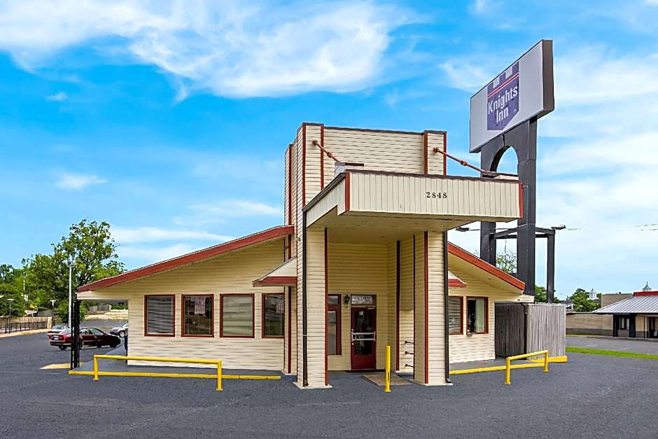 Knights Inn Fayetteville