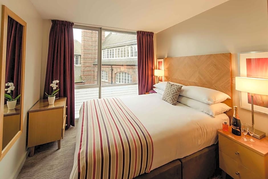 PREMIER SUITES Liverpool