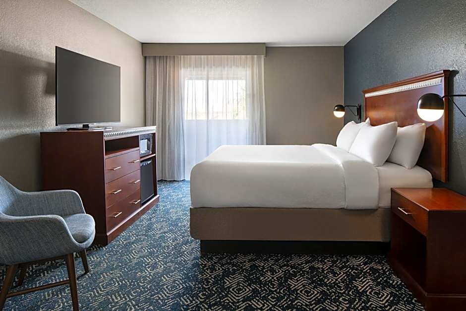 Four Points By Sheraton Tucson Airport