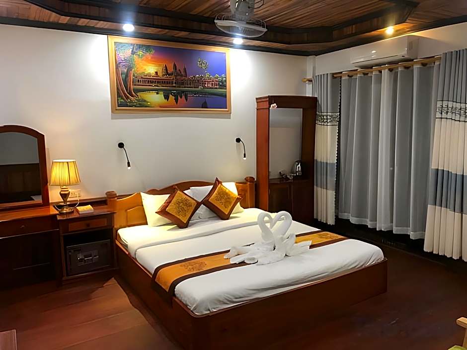 Luang Prabang Oudomlith Villa & Travel