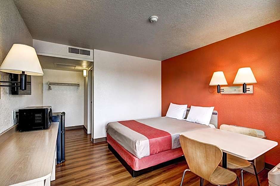 Park Inn by Radisson, Wells