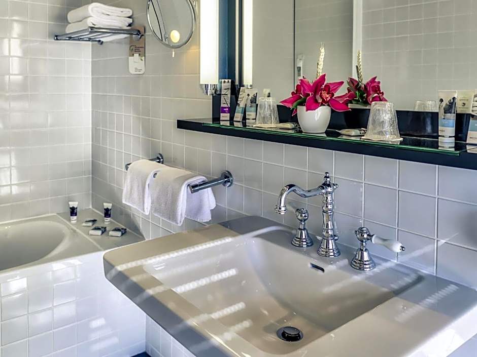 Hotel Plaza Biarritz Plage - Handwritten Collection