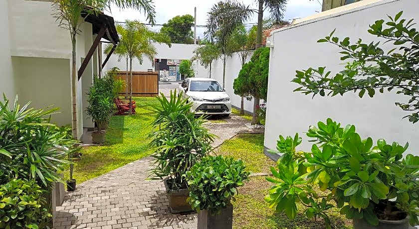 Marine Tourist  Guest House