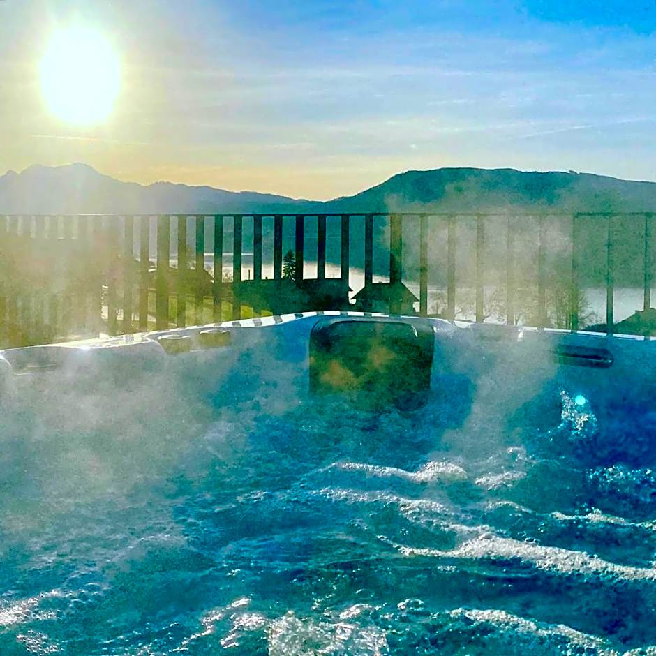 ORANGE LOUNGE Attersee