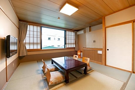 Japanese-Style Room - Non-Smoking (6 Adult)