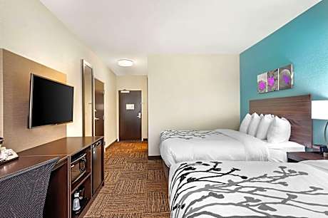 2 Queen Beds, Nonsmoking, Accessible
