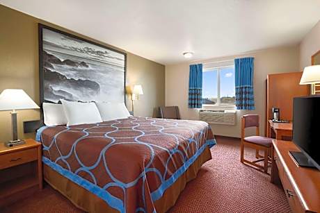 1 Queen Bed, Accessible Room, Non-Smoking