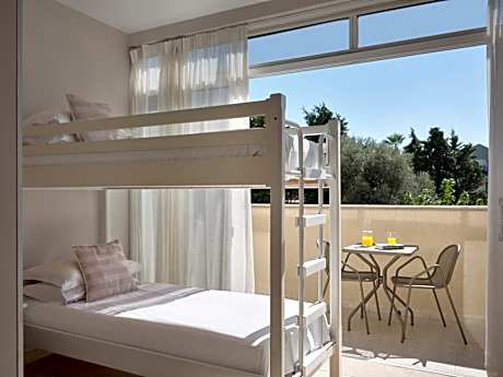 Family Room Inland View