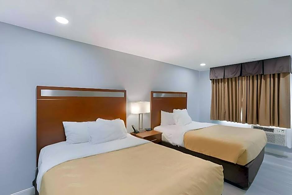 Quality Inn Redding near I-5