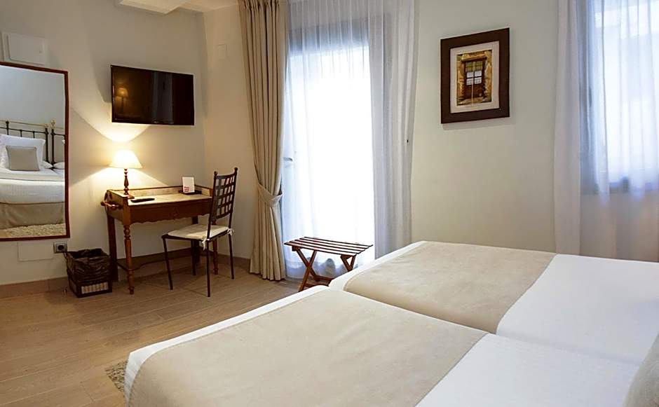 Le Petit Boutique Hotel