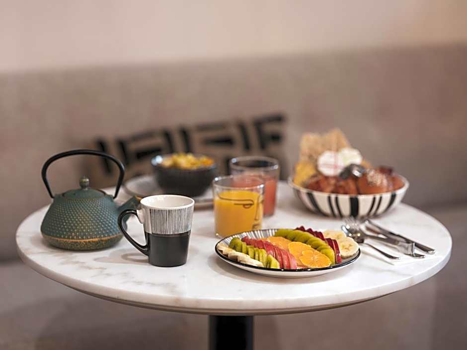 Maisons du Monde Hotel & Suites - Marseille Vieux Port