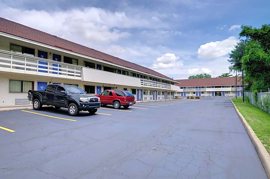 Days Inn by Wyndham Kansas City Northeast