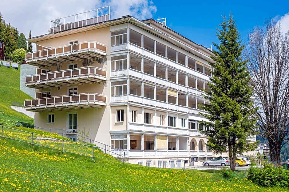 Davos Youth Hostel