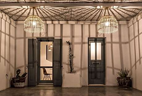 LAGADI SUITES by K&K