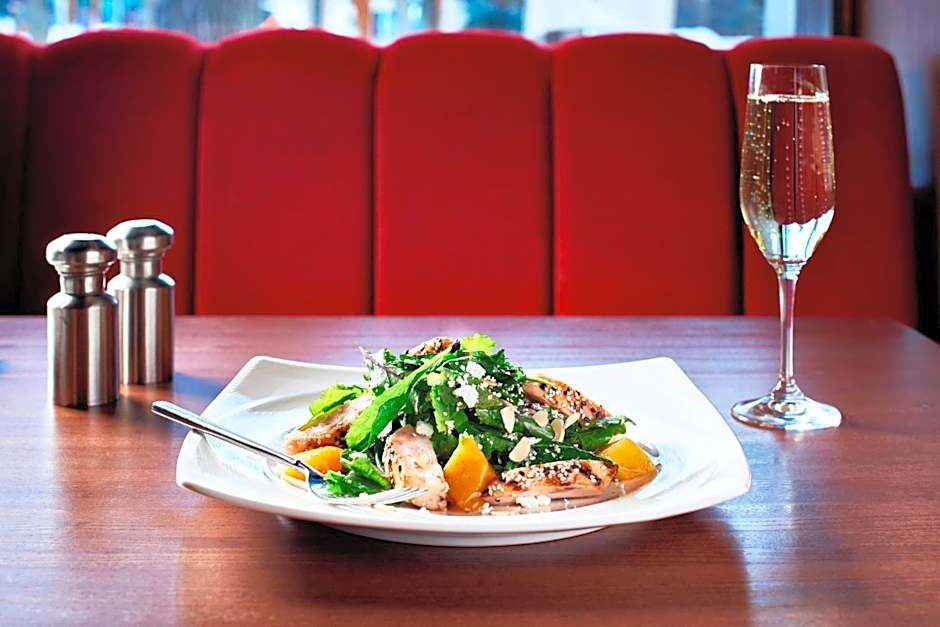 Sheraton Cavalier Hotel Saskatoon