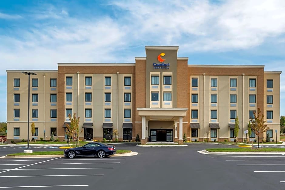 Comfort Inn & Suites