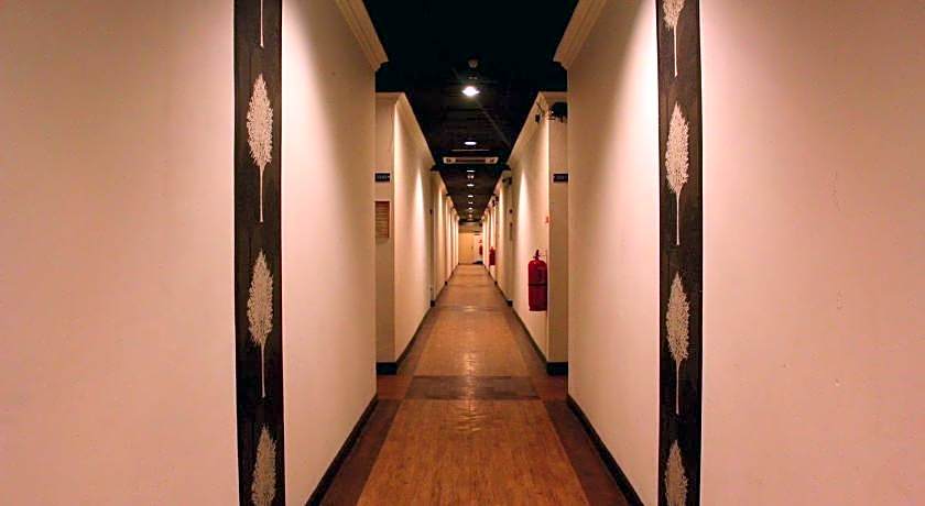 Switz Paradise Hotel