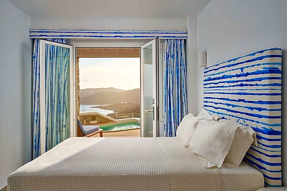 Arte And Mare Luxury Suites And Spa Hotel