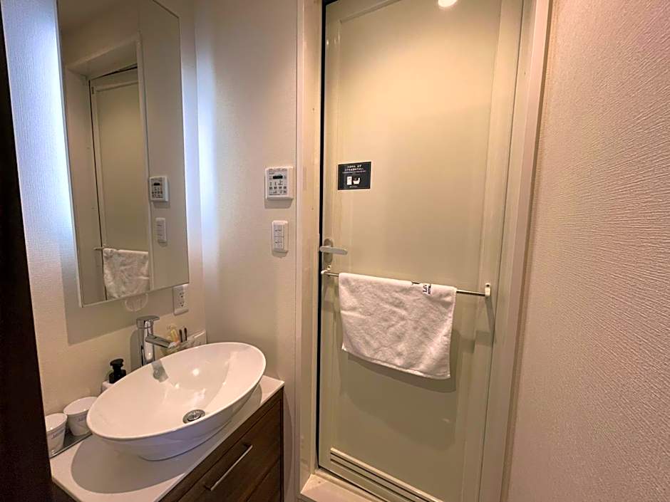HOTEL LiVEMAX NAGOYA SHINKANSENGUCHI
