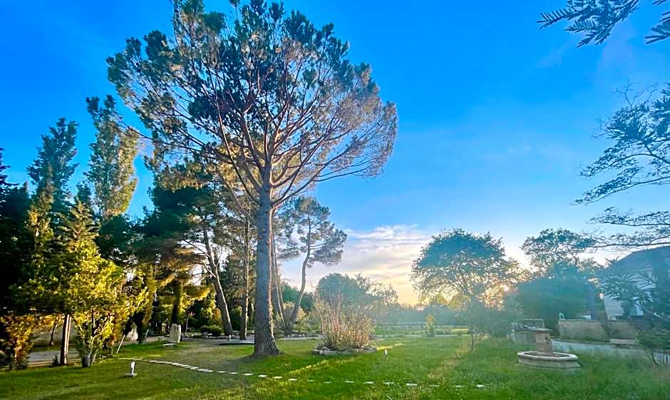 Domaine Au Coeur des Alpilles