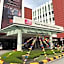 Z Hotel Ara Damansara, LRT, Mall, Airport