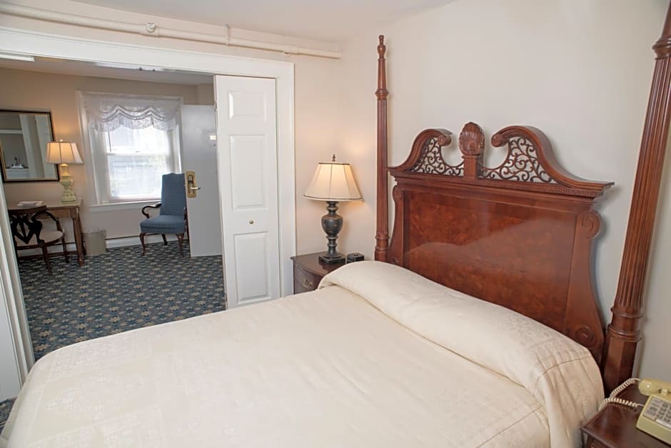 Middlebury Inn