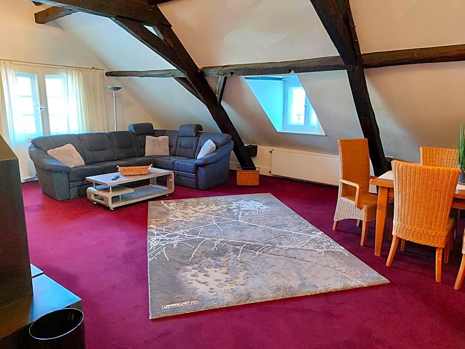 Zdjęcie 1 z 5 — Deluxe Suite