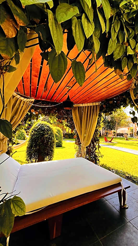 Hotel Palacio Maya