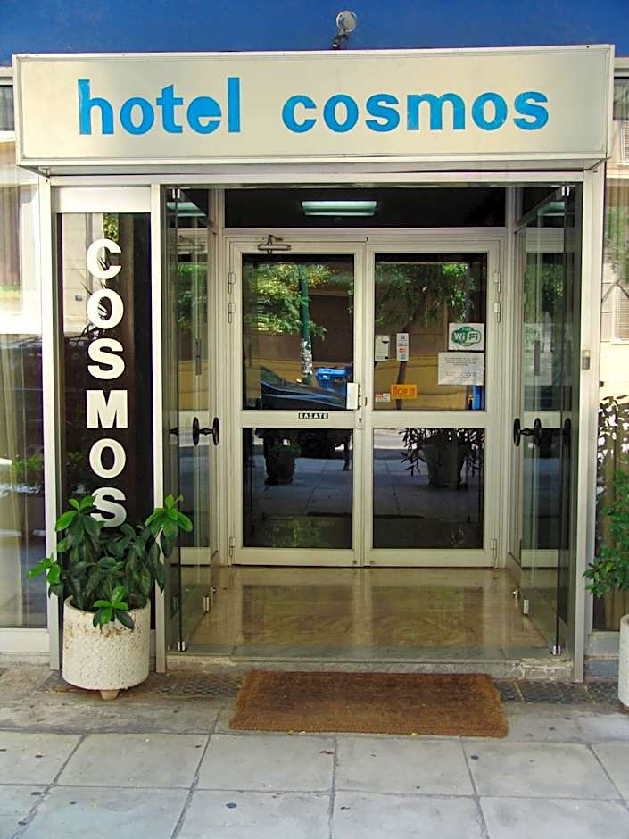 Hotel Cosmos