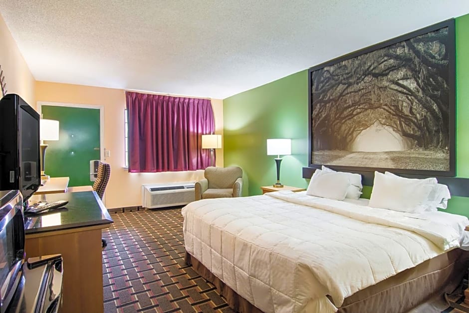 Americas Best Value Inn Darien