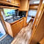 Ruime caravan op gezellige minicamping
