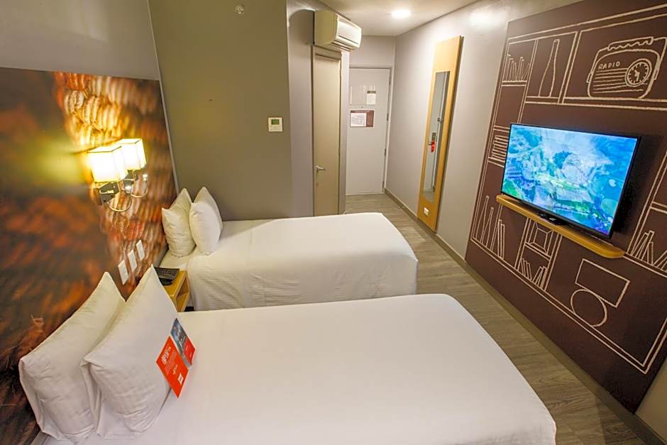 Ibis Quito
