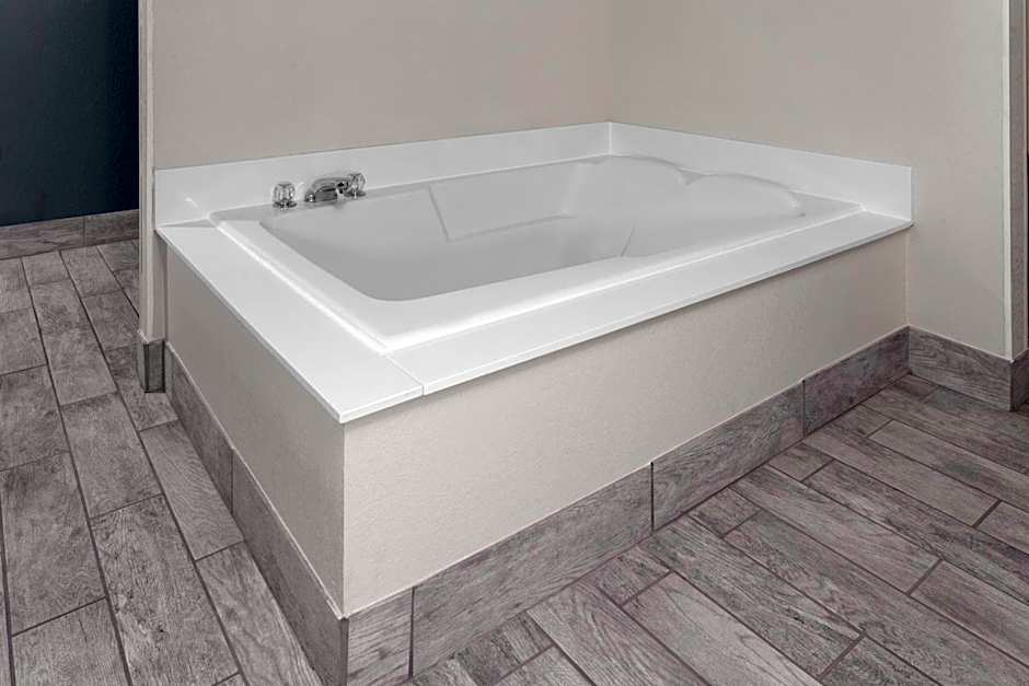 Baymont by Wyndham Chester IL