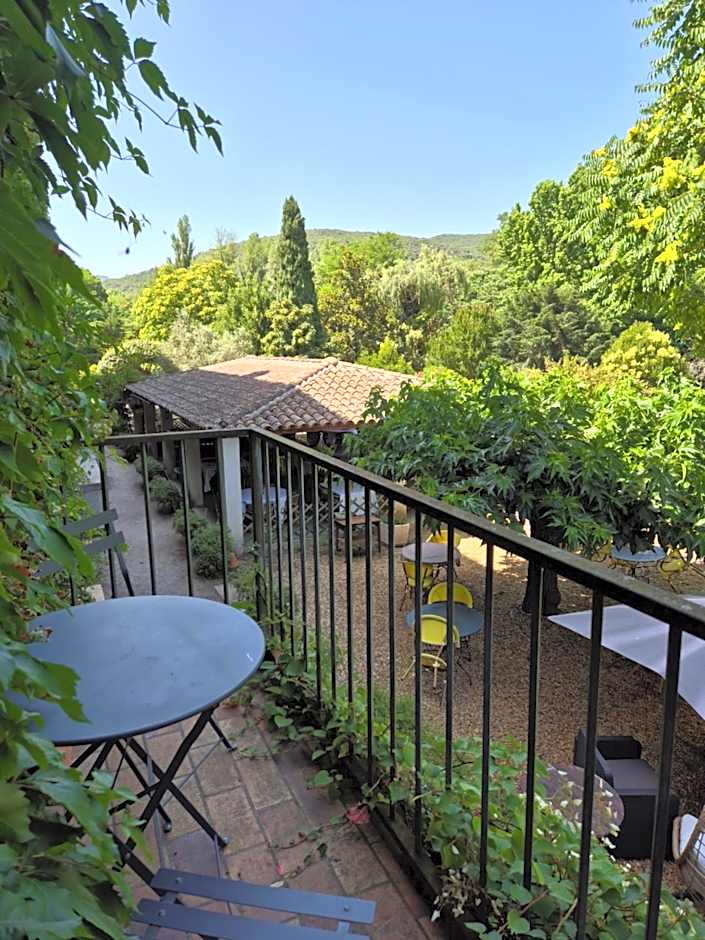 Logis Hôtel Restaurant Les Norias