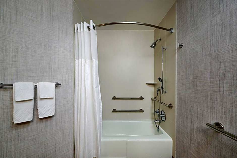 DoubleTree by Hilton Buena Park