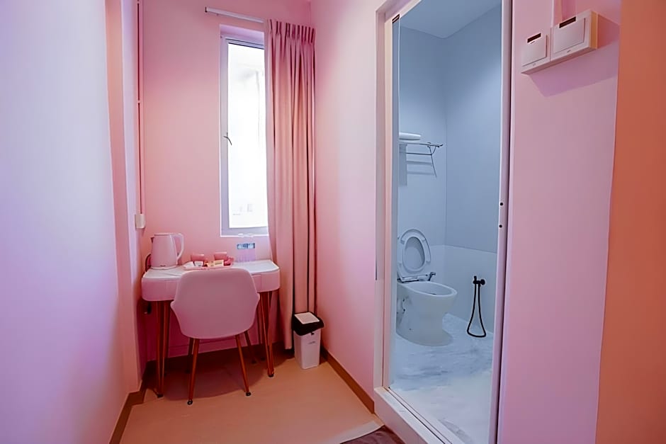 Palette Pink Cabana George Town