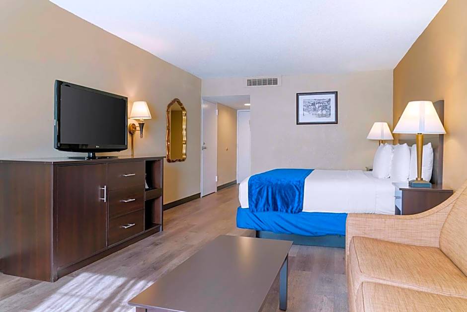 Best Western Greenfield Inn