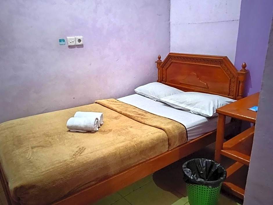 Trivadoh Syariah Hotel