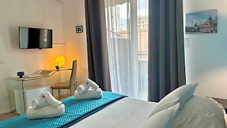 Deluxe Double Room with Balcony