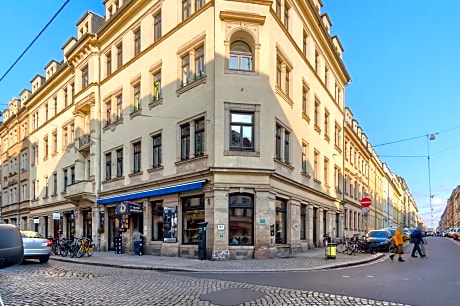 Hostel Mondpalast